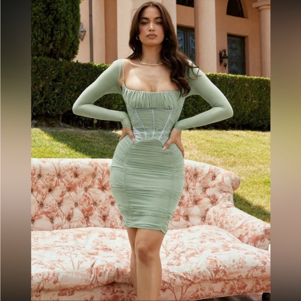 House of CB ‘Freyja’ Green Gathered Corset Midi Dress NWOT - Picture 5 of 14